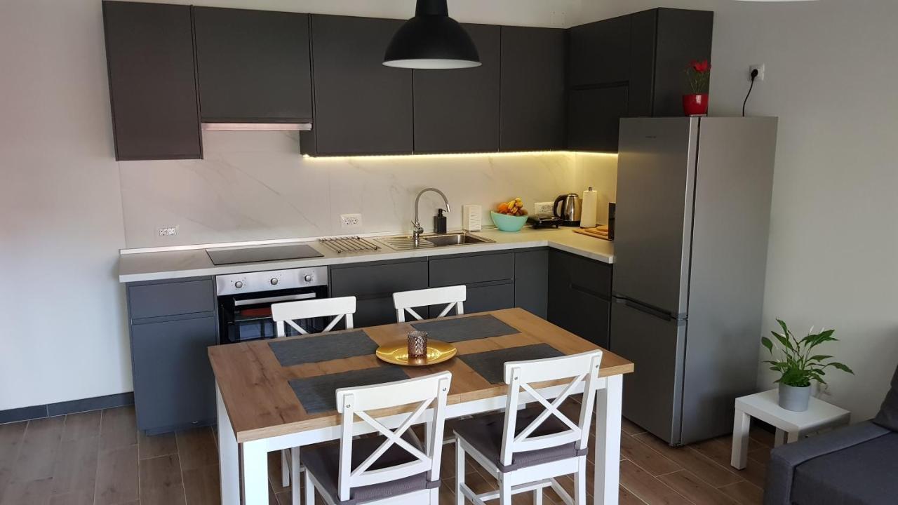 Appartement Kalea Pula Center Extérieur photo